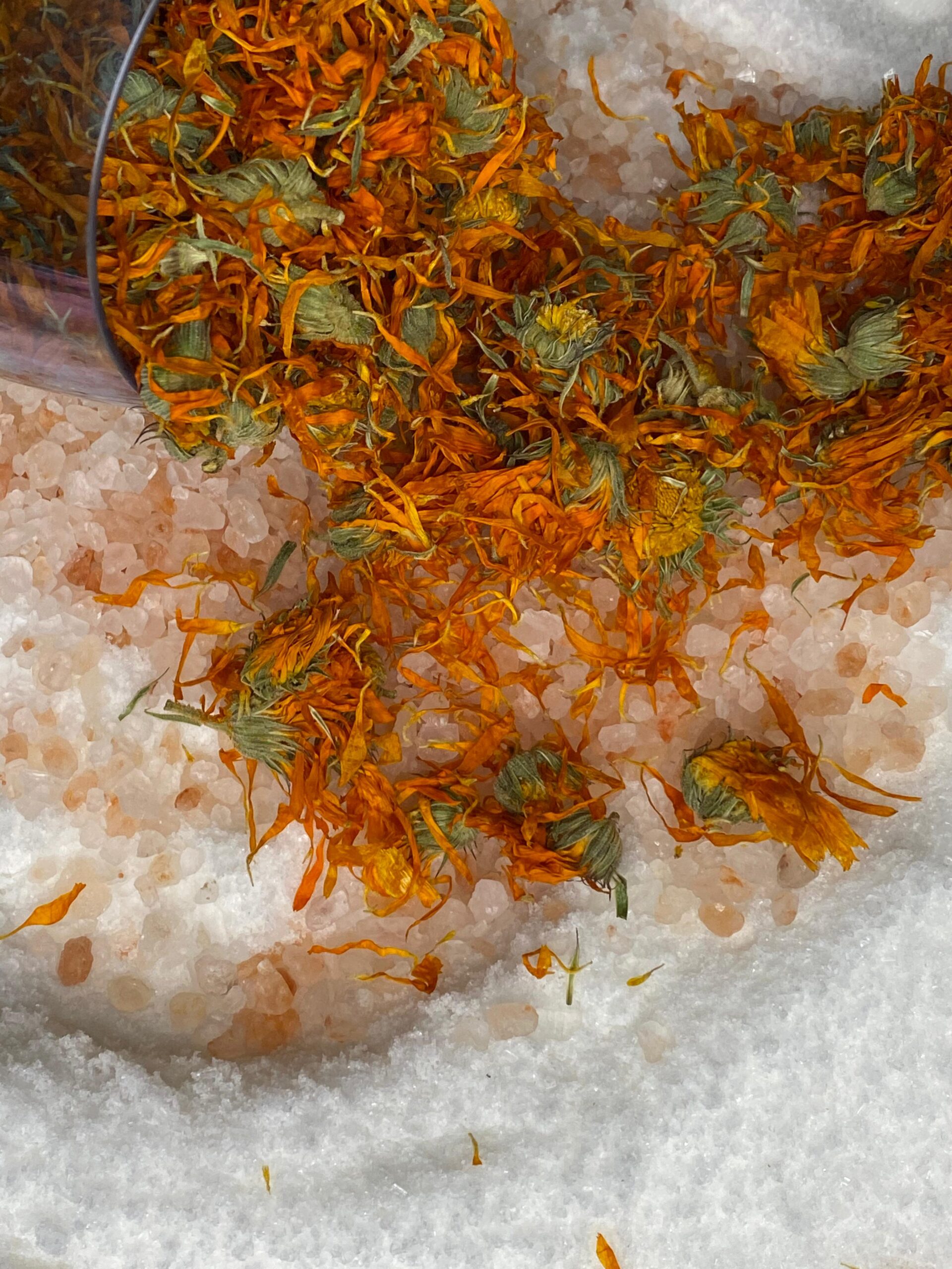 Mezclas de Sal Marinas | Exfoliante de Baño Relajante - Image 5